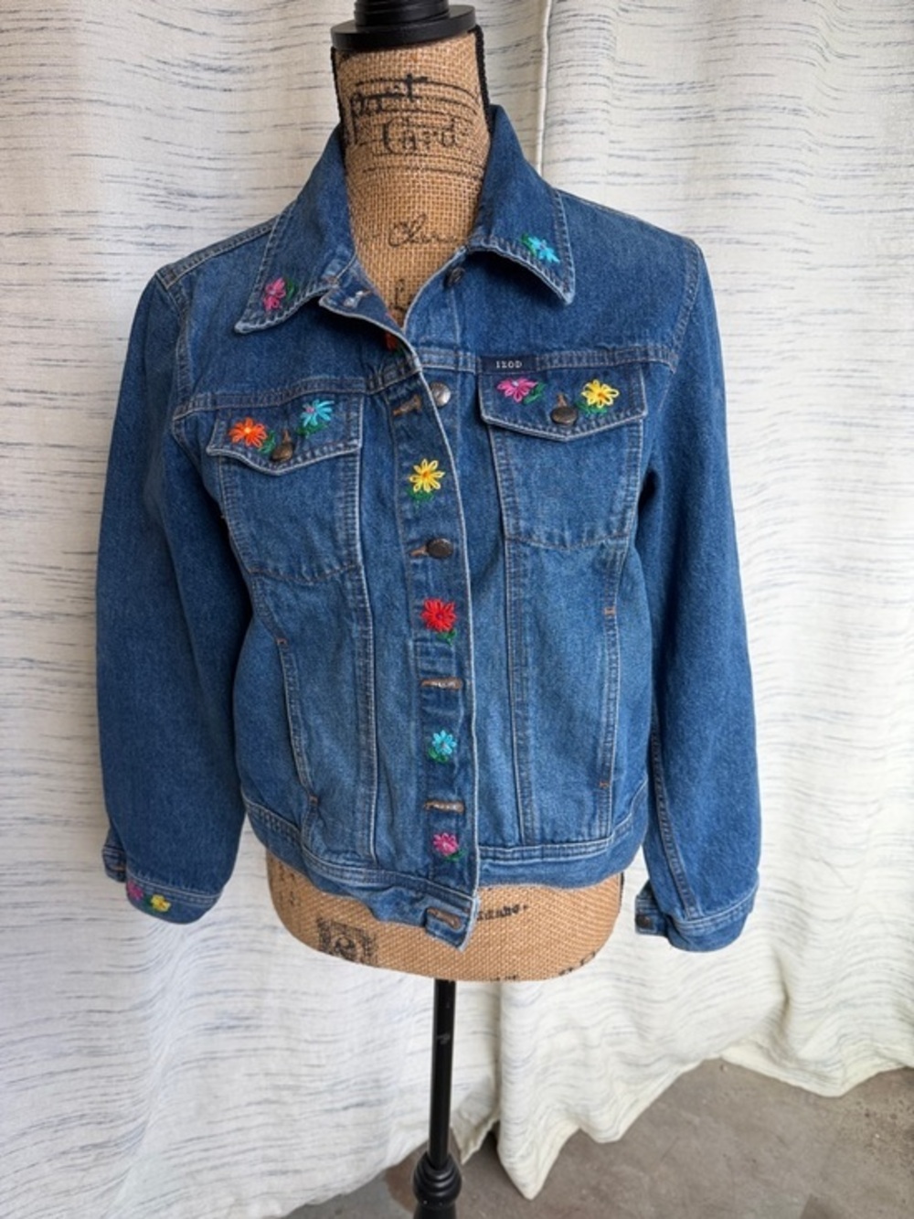 Vintage Izod Blue Denim Jacket with Multicolor Floral Embroidery